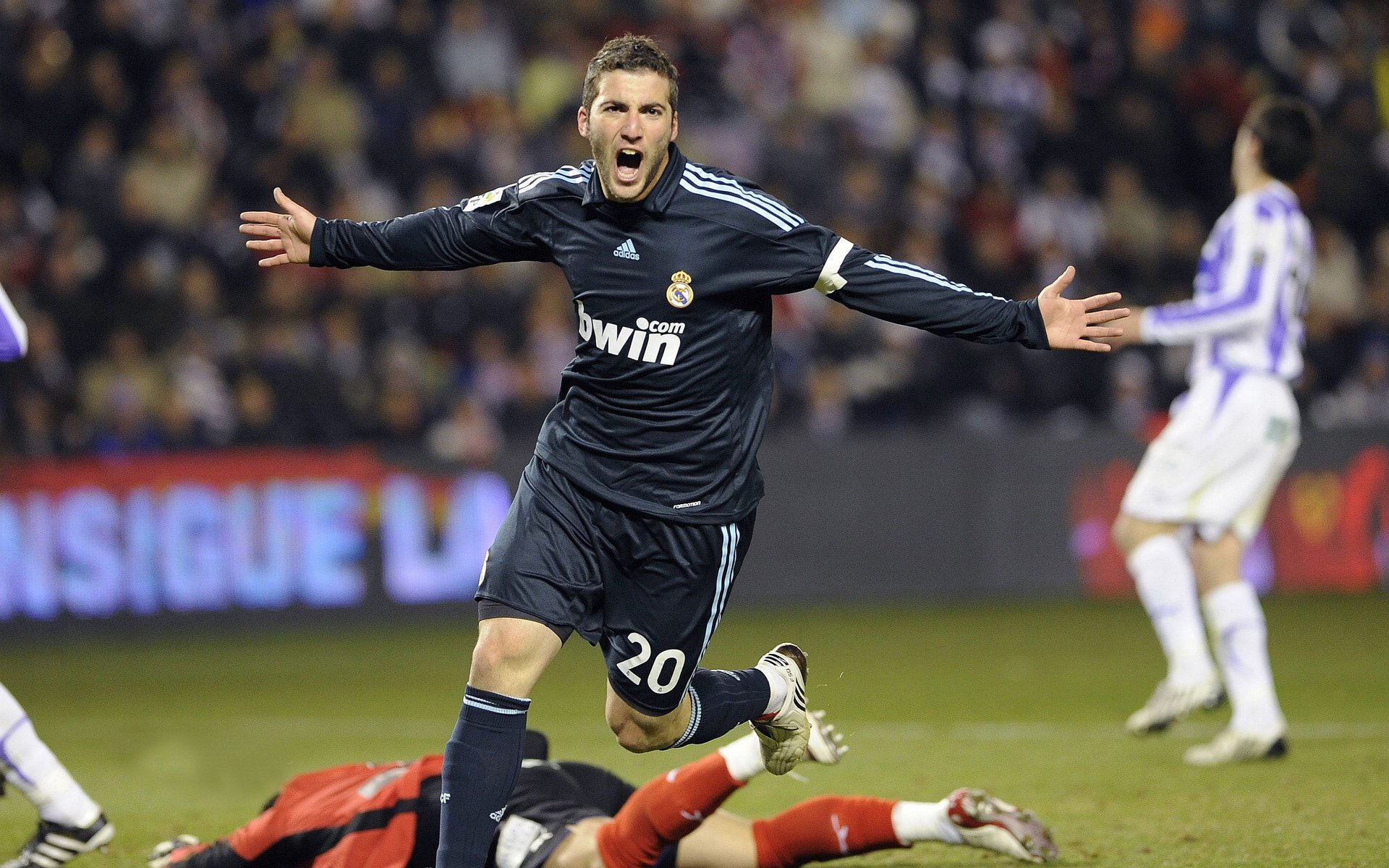 _梦想体育嘉年华：全民参与的欢乐盛典_，体育梦之队